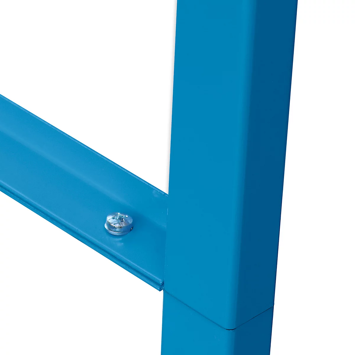 Blauw geschilderd hoekframe met schroef. De hoek verbindt verticale en horizontale elementen.