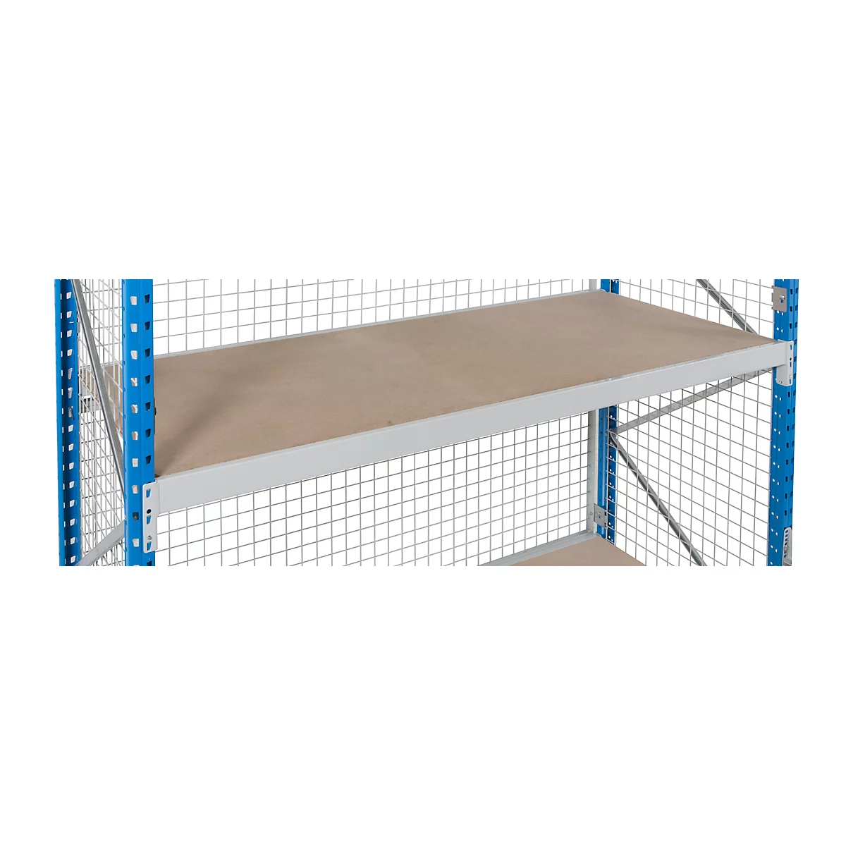 Shelf with blue struts, wooden shelves and wire mesh. Detail of the shelf.