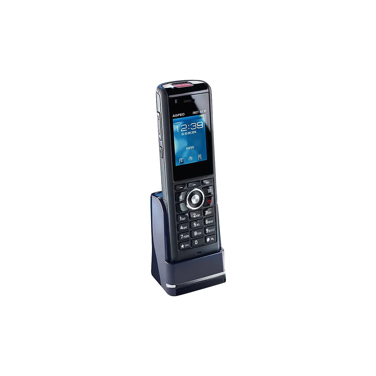Schwarzes Agfeo DECT 65 IP Schnurlostelefon in der dazugehörigen Ladestation vor weißem Hintergrund.