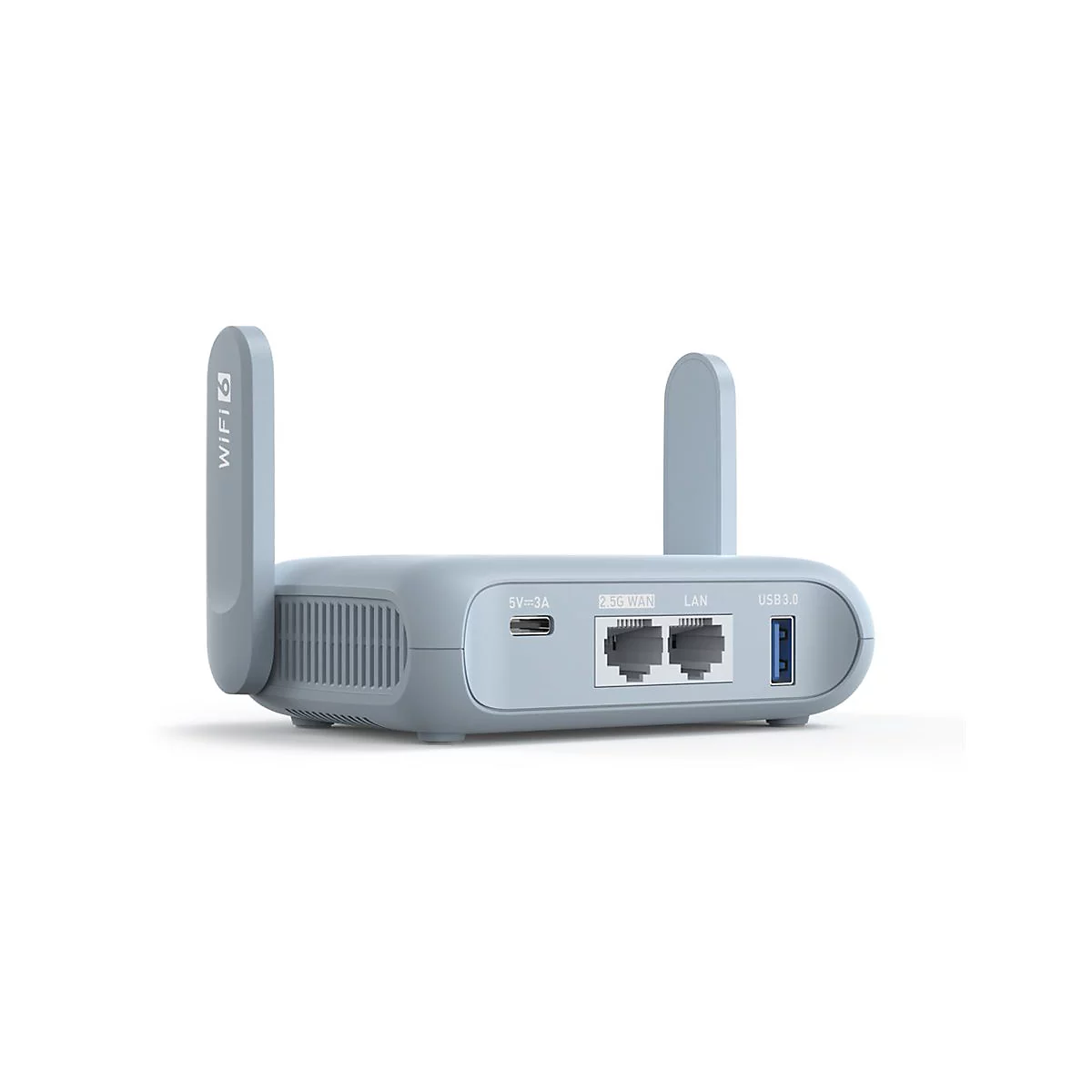 Hellblauer WiFi 6 Router mit zwei Antennen und Anschlüssen für USB 3.0, LAN und WAN vor weißem Hintergrund.