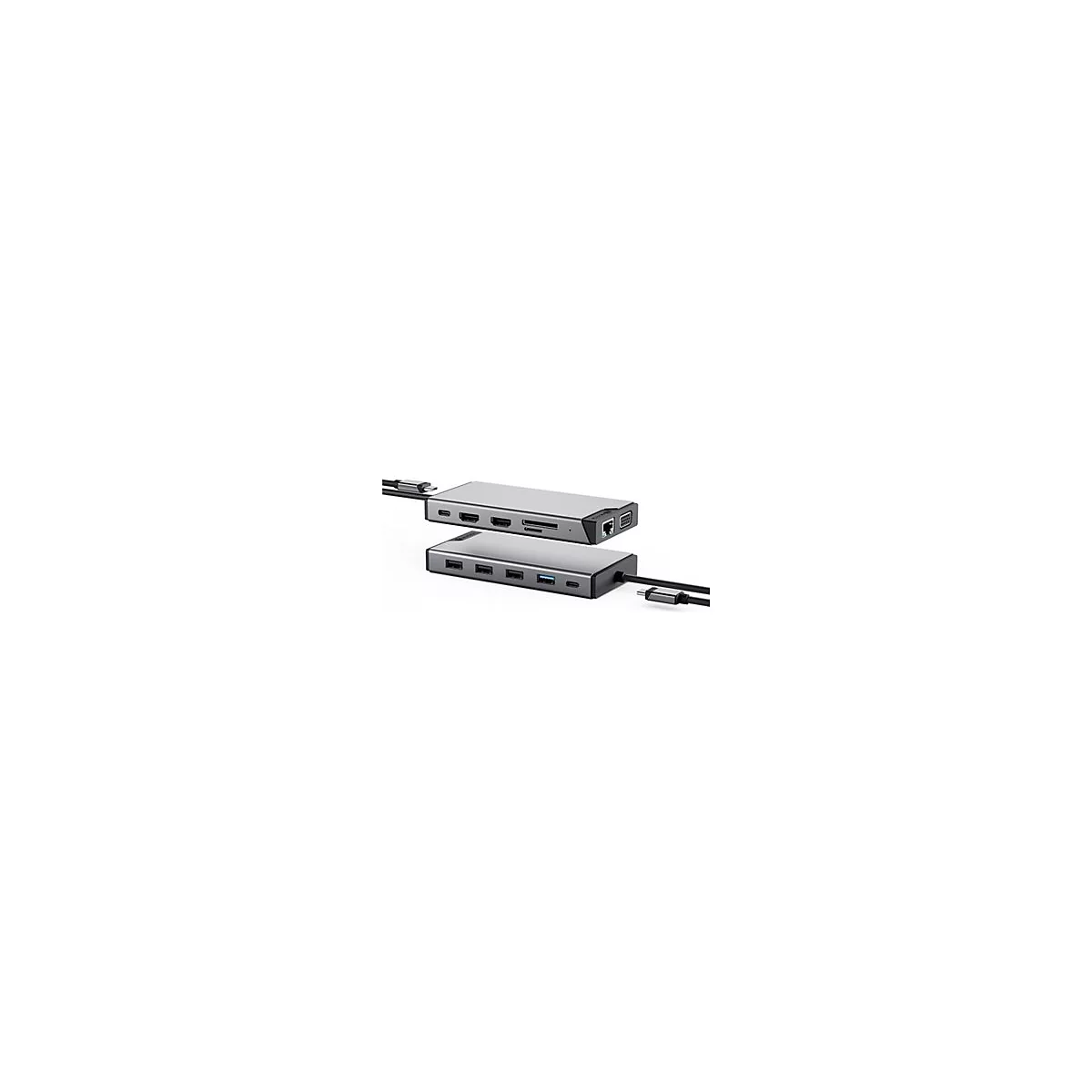 Zwei silberne USB-C-Hubs mit verschiedenen Anschlüssen, Kabeln und einem weißen Hintergrund.