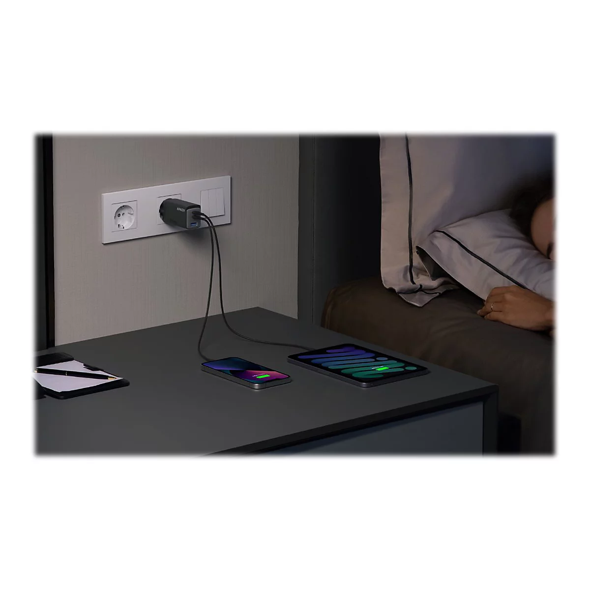 Anker 735 - Netzteil - 65 Watt - 5 A - Anker PowerIQ 4.0 - 3 Ausgabeanschlussstellen (USB Typ A, 2 x USB-C)