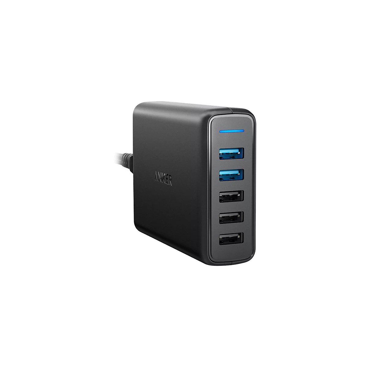 Schwarzes Anker USB-Ladegerät mit fünf Anschlüssen und einer blauen Status-LED vor weißem Hintergrund.