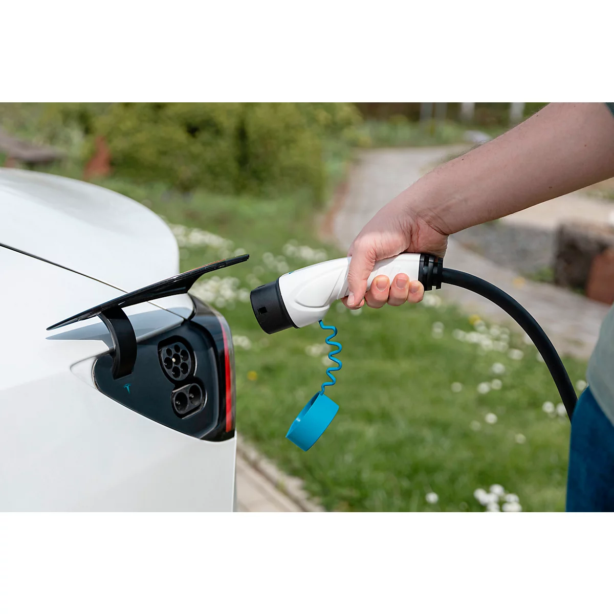 Ansmann auto laadkabel, voor elektrische auto's/hybride auto's, type 2 aansluiting, 3-fase, laadvermogen 11 kW, IP55, lengte 5 m, kunststof, antracietblauw-wit