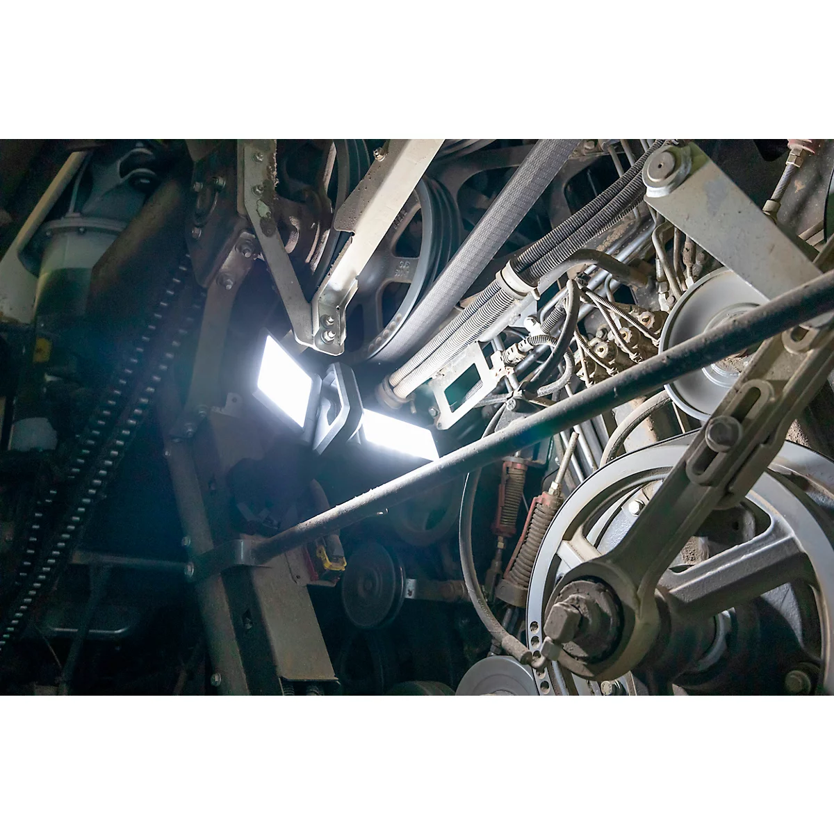 ANSMANN WL11500R Projecteur de chantier double LED, 11.500 lumens, 2× 36W-SMD LEDs, fonctionnement sur batterie et secteur, réglable, trépied et pied magnétique, noir