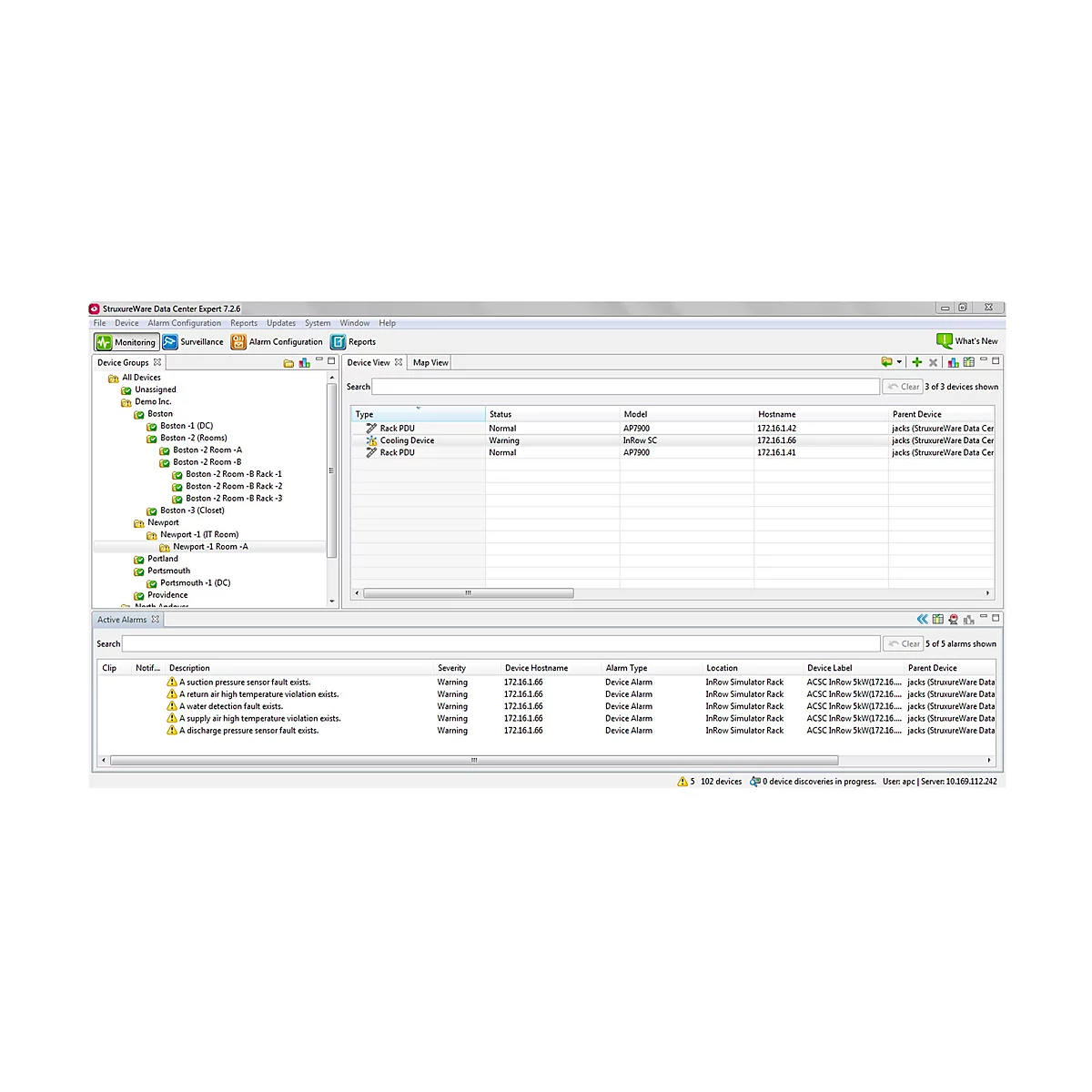 Screenshot der StruxureWare Data Center Expert Software mit Geräteübersicht, Statusanzeige und aktiven Alarmmeldungen.