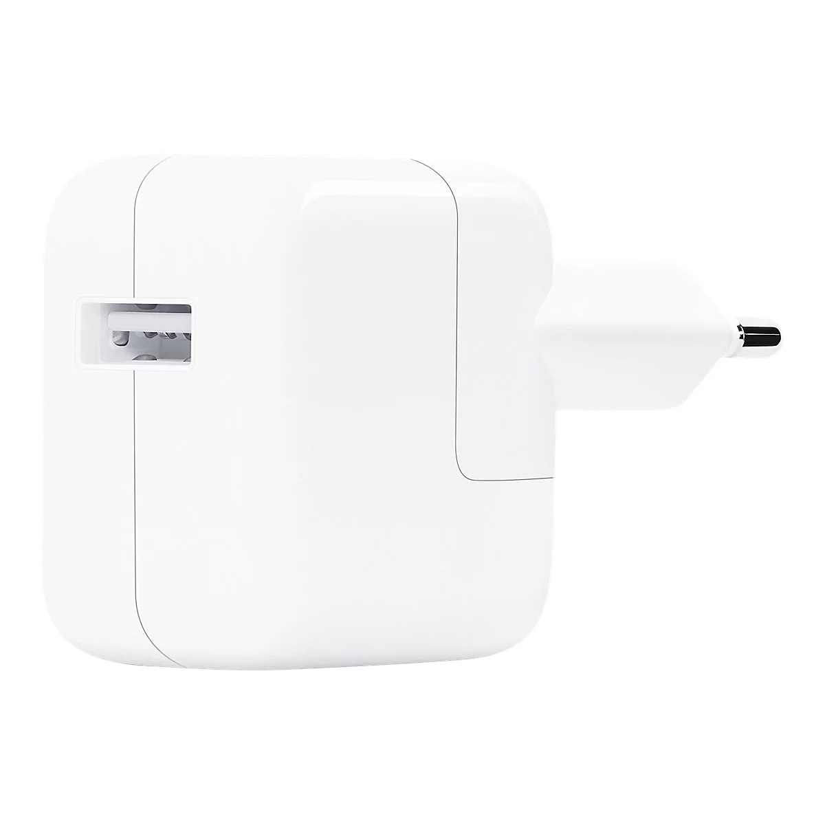 Weißer Netzadapter mit USB-Anschluss vor neutralem Hintergrund.