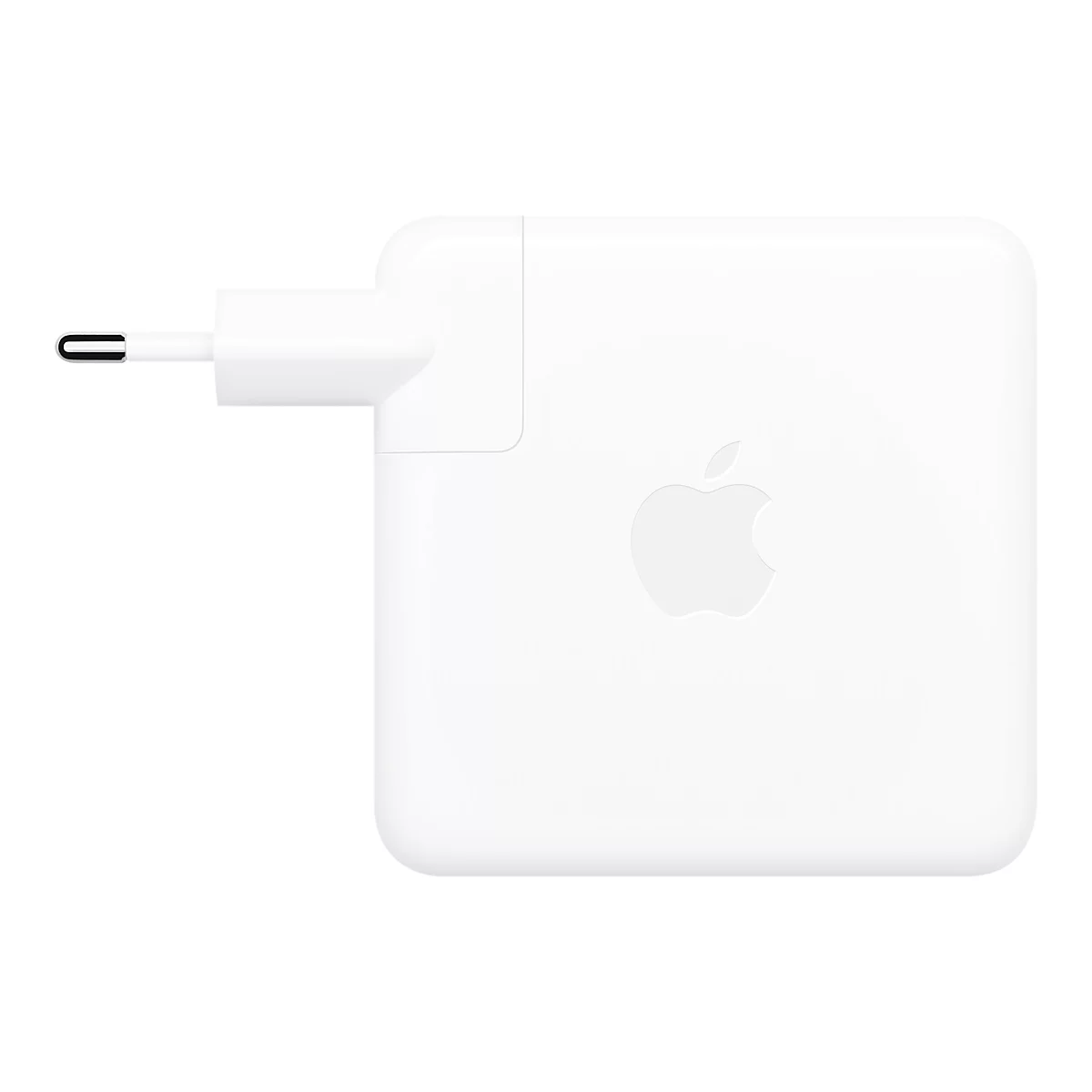 Weißes Apple USB-C Netzteil mit EU-Stecker vor weißem Hintergrund.