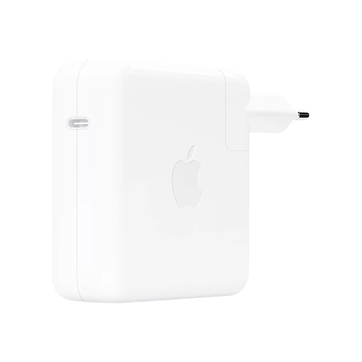 Weißes Apple USB-C Netzteil mit EU-Stecker vor weißem Hintergrund.