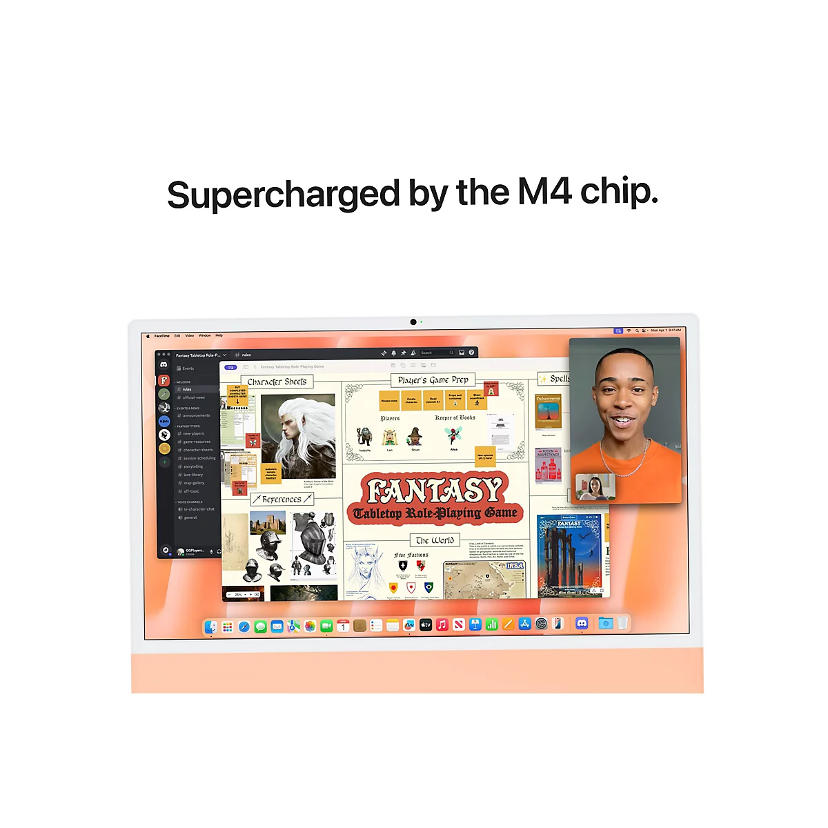 Ein MacBook mit FaceTime zeigt ein Rollenspiel. Im Bild sind zwei Personen zu sehen, die sich unterhalten.