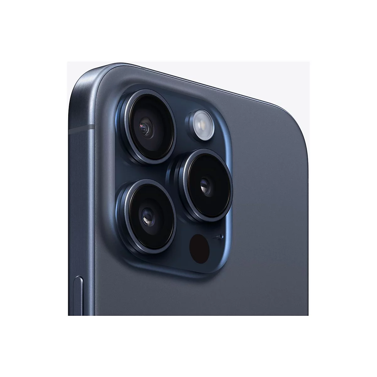 Nahaufnahme des blauen Smartphone-Rückens mit drei Objektiven und einem Blitzlicht.