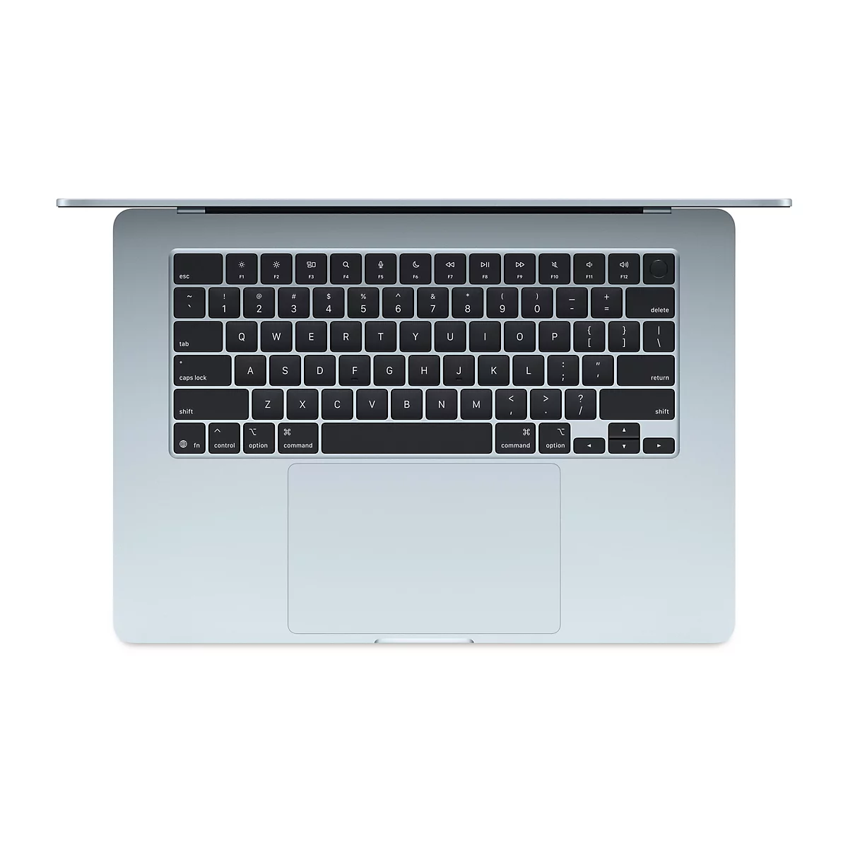 Draufsicht auf ein geöffnetes silbernes Macbook. Die Tastatur liegt im Vordergrund, das Trackpad im unteren Bereich.