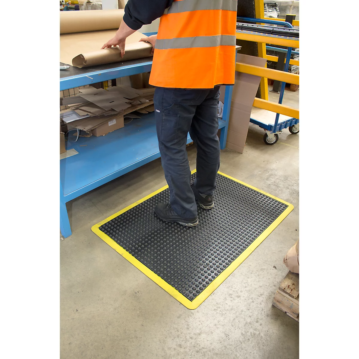Arbeitsplatzmatte Bubblemat Safety, Endmatte und Mittelmatte mit Modulfunktion