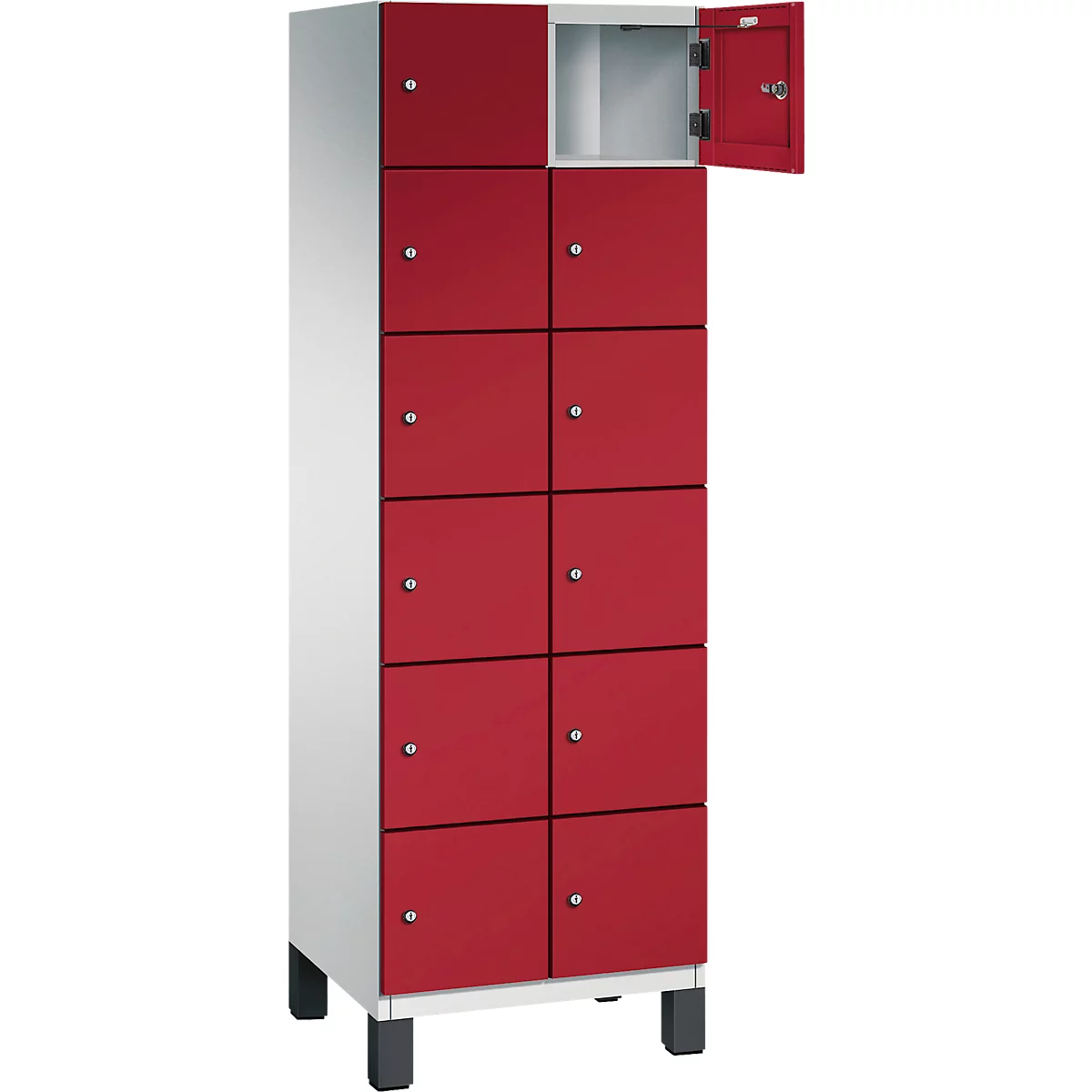 Un grand casier, peint en blanc et rouge, avec 10 portes, une porte ouverte.