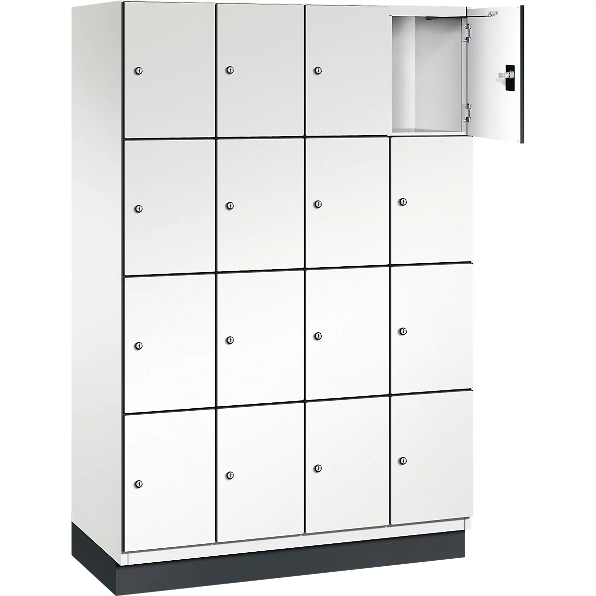 Casier blanc avec 16 portes, une porte ouverte.