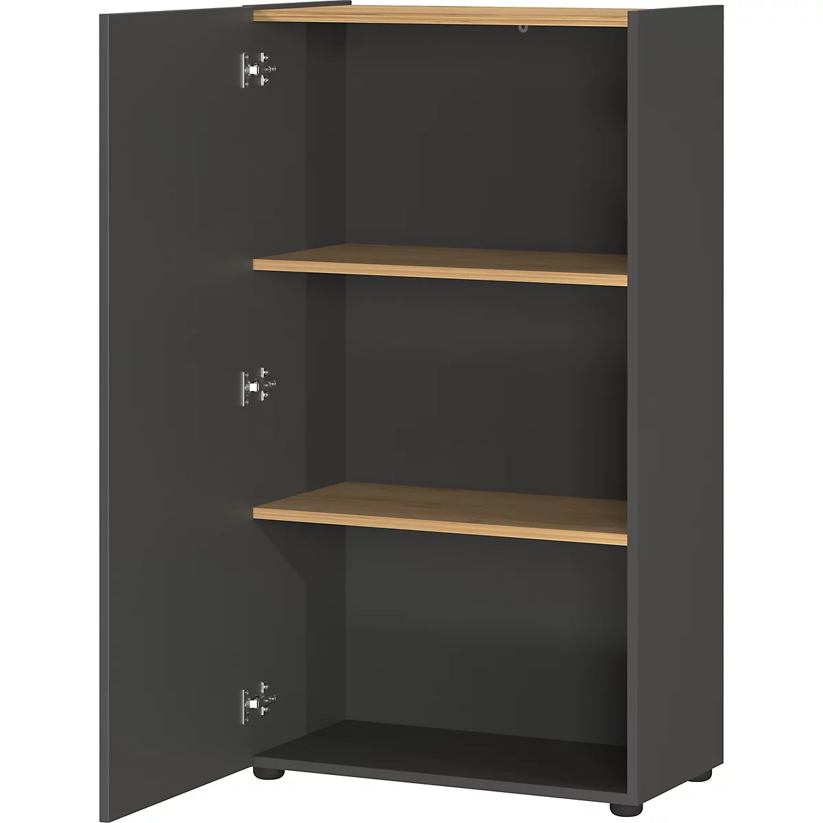 Une armoire grise ouverte avec des étagères en bois. La porte gauche est ouverte, révélant les étagères à l'intérieur.