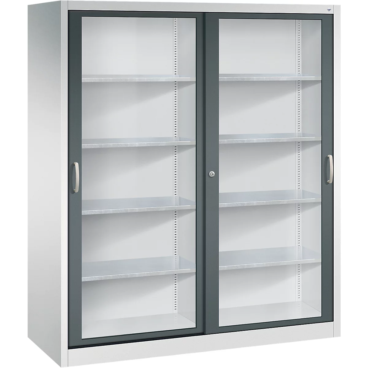 Armoire de bureau blanche avec deux portes coulissantes vitrées grises et des étagères réglables.