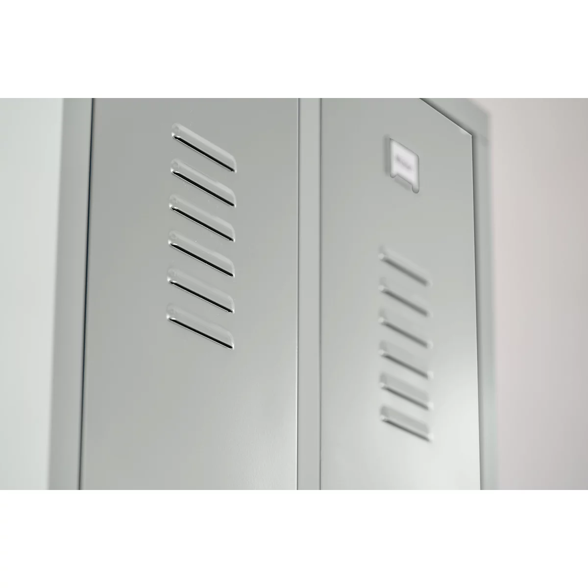 Armoire à vêtements, 2 portes, L 600 x H 1800 mm, pieds inclus, serrure à loquet rotatif, gris clair