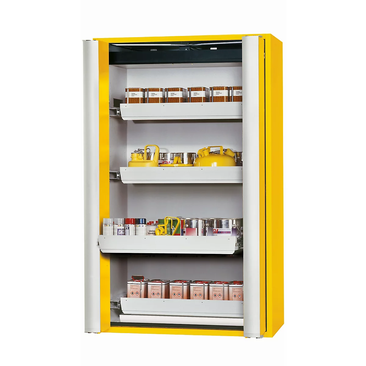 Armoire jaune avec des étagères blanches. Divers contenants et objets sont dans les compartiments.