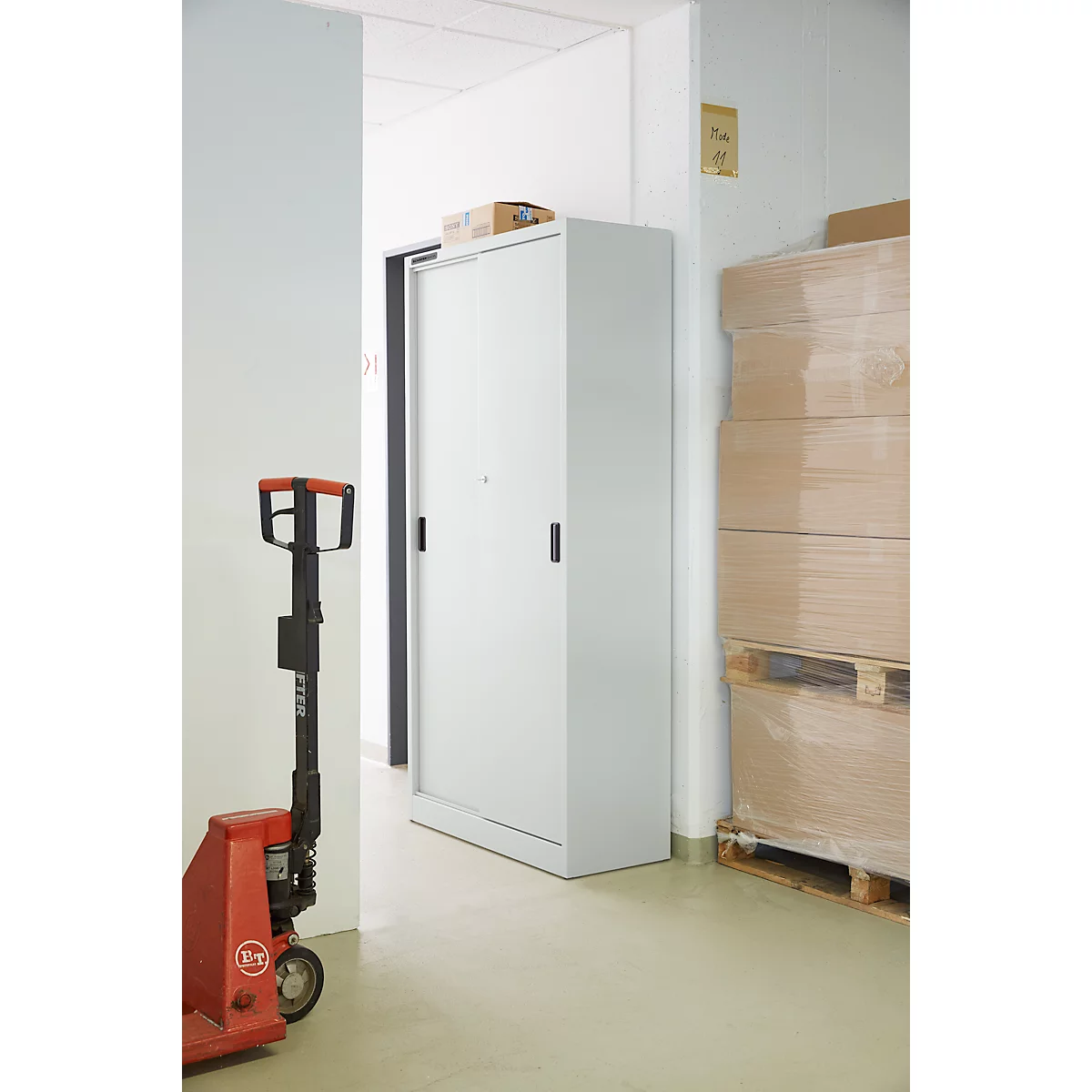 Armoire, portes coulissantes, l. 1200 x P 400 x H 1950 mm, gris clair