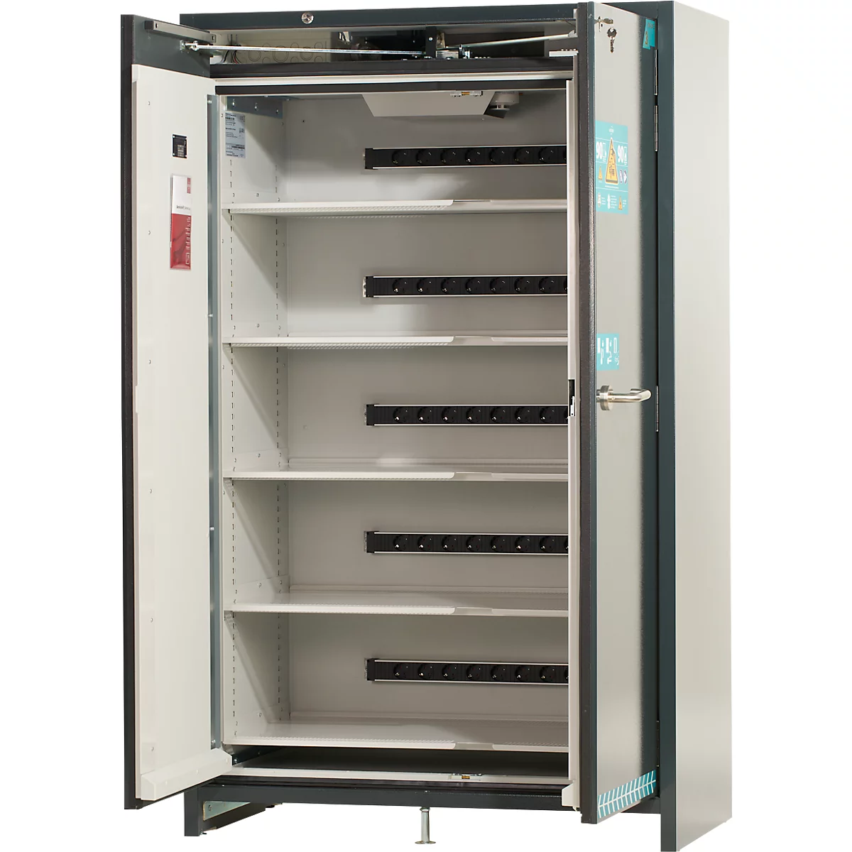 Ein offener, grauer Schrank mit mehreren Einlegeböden und schwarzen Halterungen.