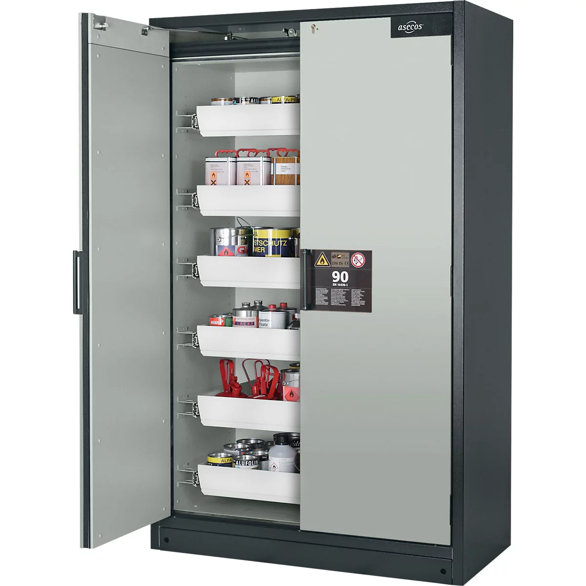 Grijze veiligheidskast met open deur. Witte planken met blikken, flessen en gereedschap.