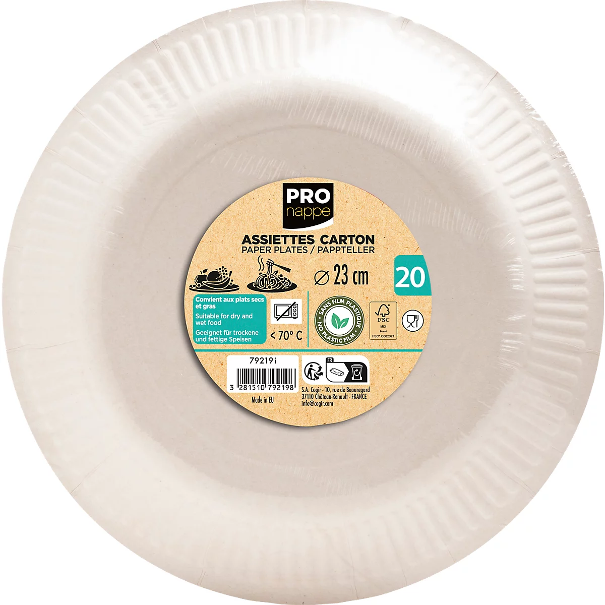 Un paquet d'assiettes en carton, enveloppé dans du film plastique. L'étiquette indique "Pro nappe, Assiettes Carton, 23 cm".