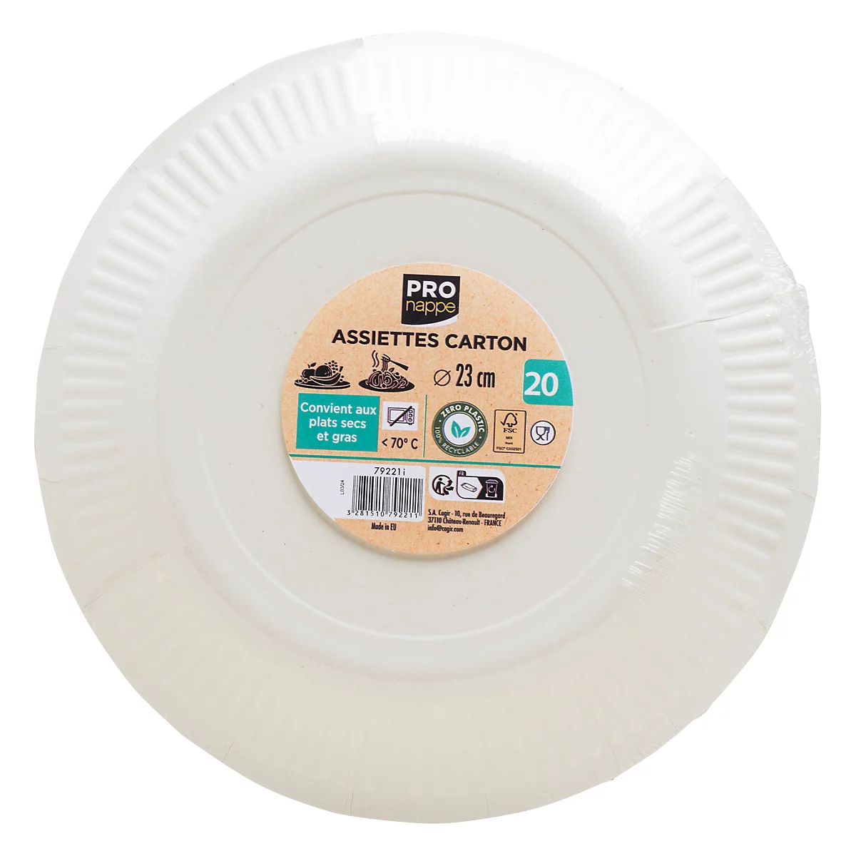 Assiettes en carton blanches, emballées dans du film plastique. Inscription : "PRO nappe ASSIETTES CARTON". Diamètre 23 cm, 20 pièces.