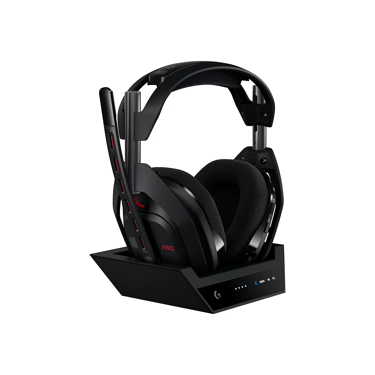 Casque de jeu noir sur station de charge. Accents rouges, logo A50. Texte: XBOX, PS, PC.