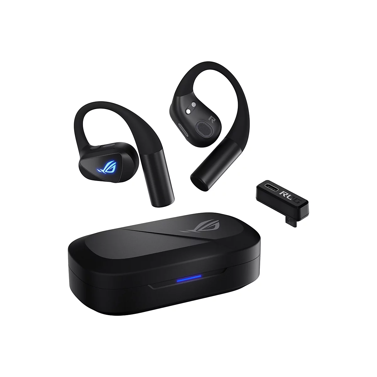 Schwarze Gaming-In-Ear-Kopfhörer mit Ohrbügeln, Ladecase und kleinem USB-C-Adapter vor weißem Hintergrund.