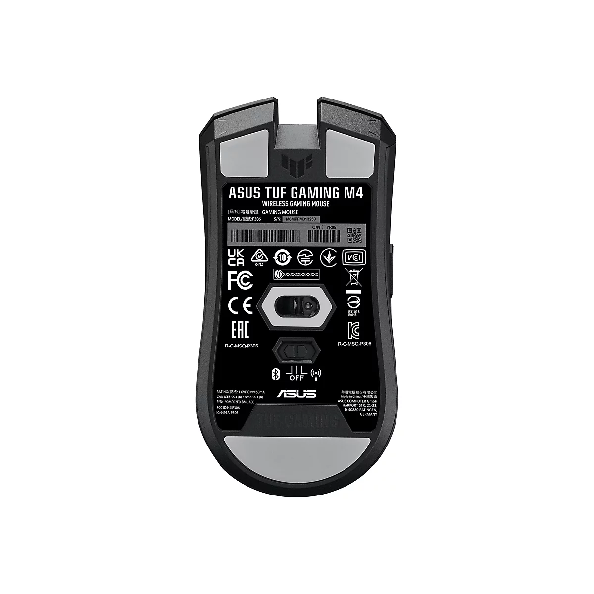 Drahtlose Gaming-Maus ASUS TUF GAMING M4, von unten fotografiert. Auf schwarzem Grund, mit verschiedenen Labeln.