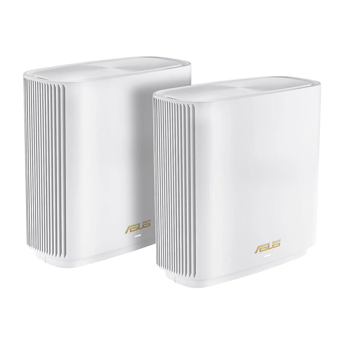 Zwei weiÃŸe Router mit geriffelten Seiten und goldenem Asus-Logo. Sie stehen vor weiÃŸem Hintergrund.