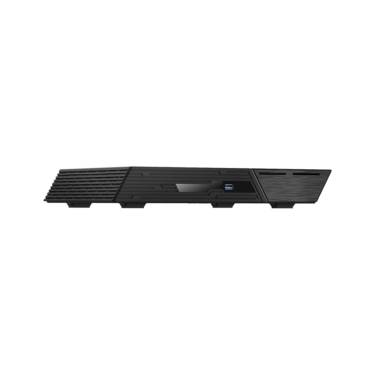 Flaches, schwarzes Computergehäuse mit strukturiertem Design und einem USB-Anschluss vor weißem Hintergrund.