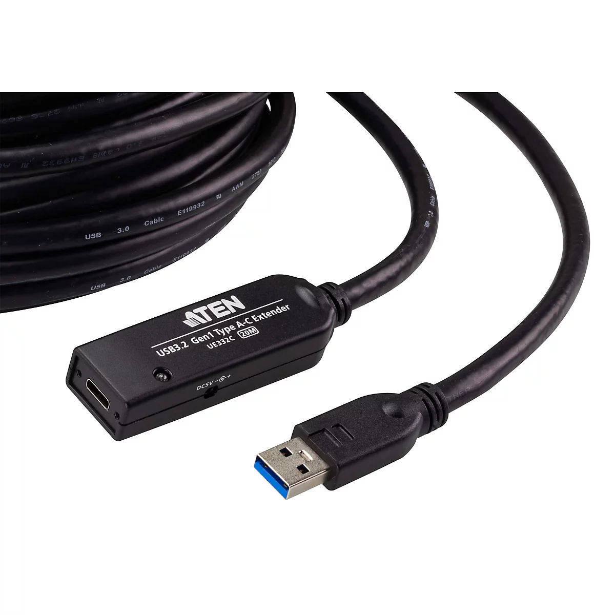 Schwarzes ATEN USB-3.2-Gen1-Typ-A-auf-C-Verlängerungskabel, 20 Meter, aufgerollt mit Anschlusssteckern.