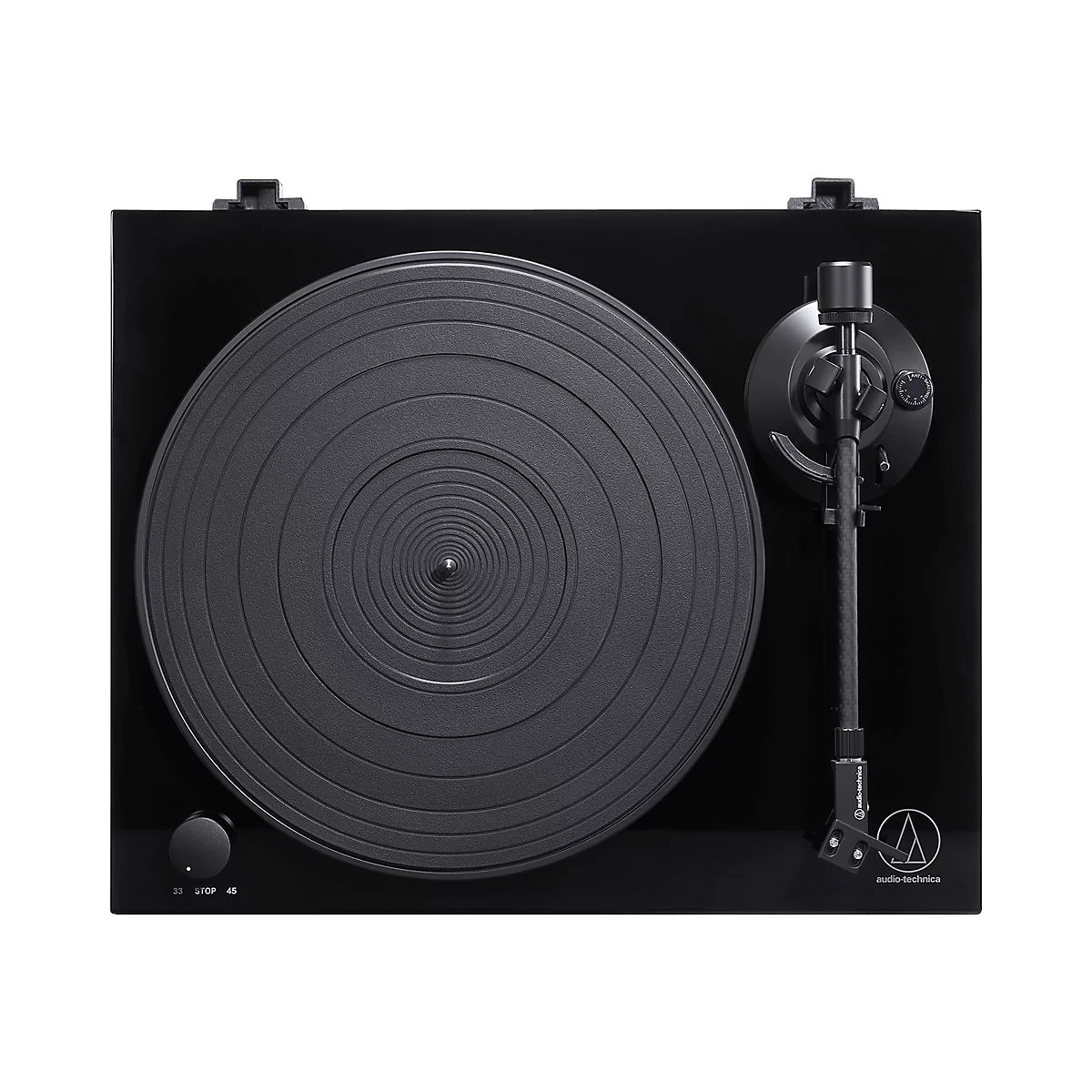Schwarzer Audio-Technica Plattenspieler in Draufsicht mit rundem Plattenteller und Tonarm auf glänzendem Gehäuse.