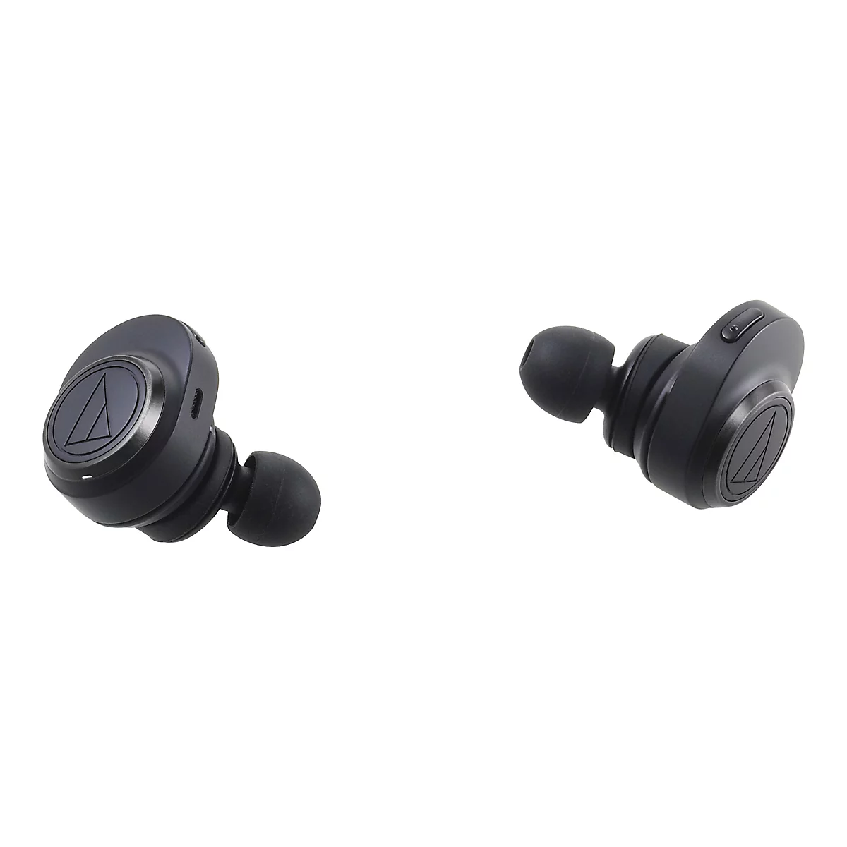 Zwei schwarze Audio-Technica In-Ear-Kopfhörer vor weißem Hintergrund.