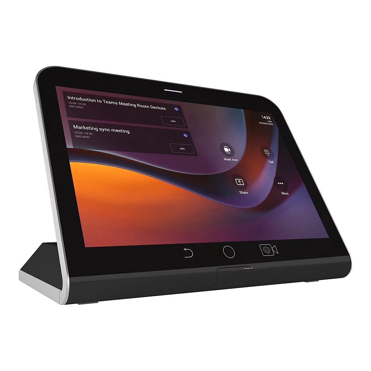 Ein schwarzes Tablet auf einem Ständer, mit laufenden Videokonferenzen. Auf dem Bildschirm werden Besprechungen angezeigt, mit Optionen wie "Teilnehmen", "Jetzt treffen" und "Anrufen".