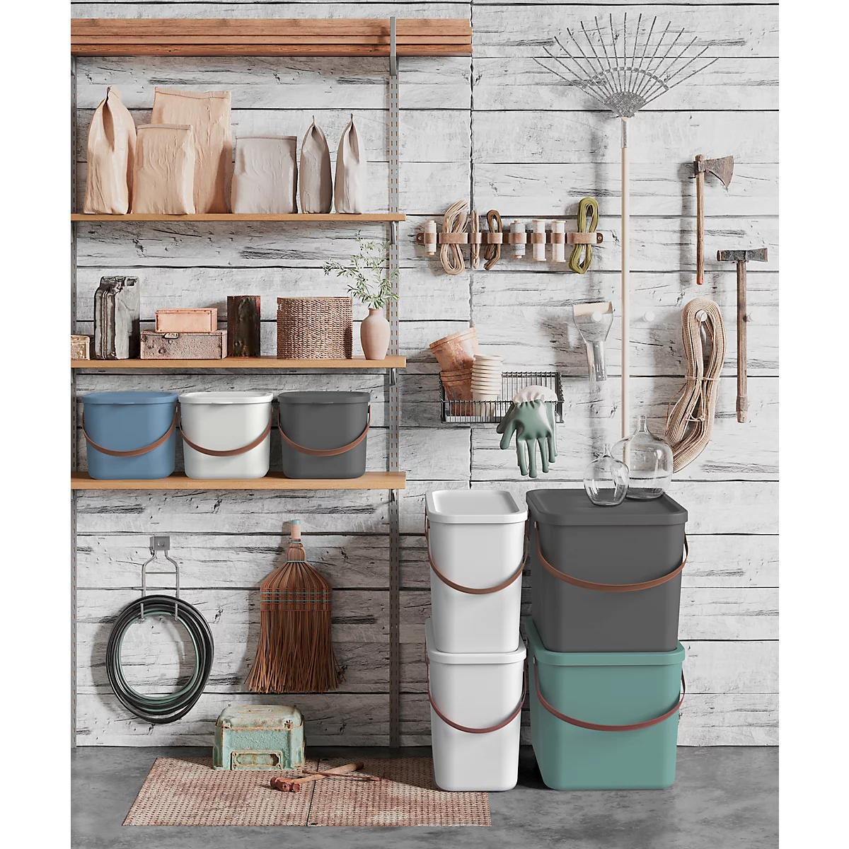 Aufbewahrungsbox ALBULA, mit Deckel, 6 Liter, Bügelgriff, stapelbar, aus recyceltem Kunststoff, B 235 x T 200 x H 208 mm, blau