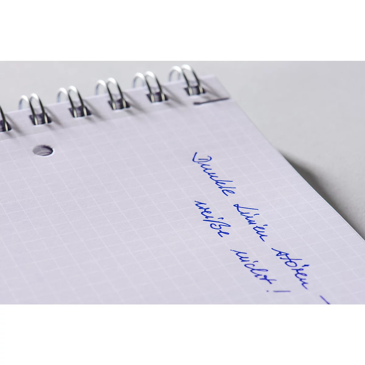 AVERY ZWECKFORM Notizbuch Notizio 7015, PP, 90 Blatt, DIN A5, kariert, grau