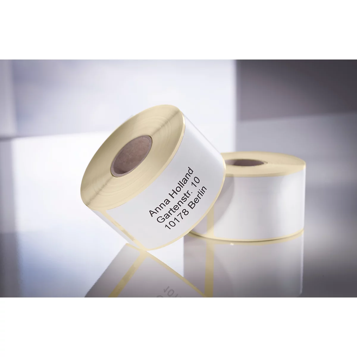 Two rolls of labels, one with an address. Inscription: Anna Holland, Gartenstr. 10, 10178 Berlin.