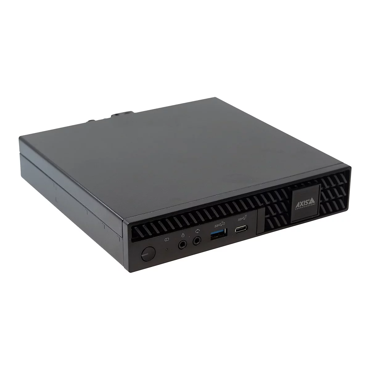 Schwarzer Mini-PC von vorne, mit Anschlüssen, Lüftungsschlitzen und Axis-Logo.