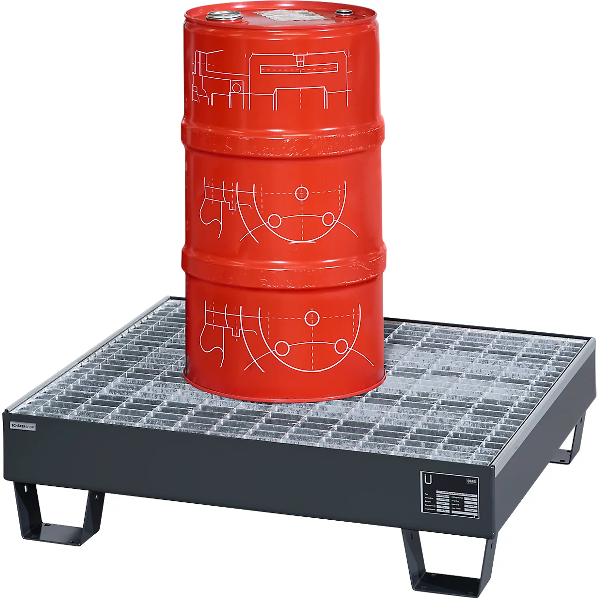 Fût métallique rouge sur un bac de récupération gris avec une grille. Des dessins blancs sont visibles sur le fût.