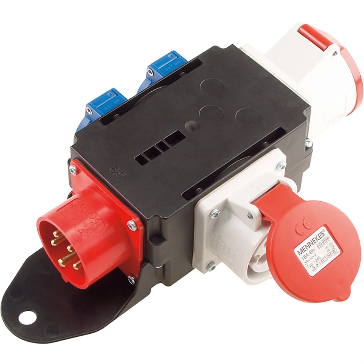Mennekes CEE-Steckdosenverteiler mit einem roten Stecker und zwei Schuko-Steckdosen auf schwarzem Gehäuse.