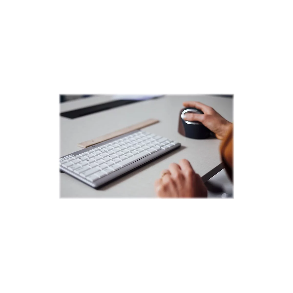 Bakker Elkhuizen UltraBoard 950 Wireless - Tastatur - Deutsch
