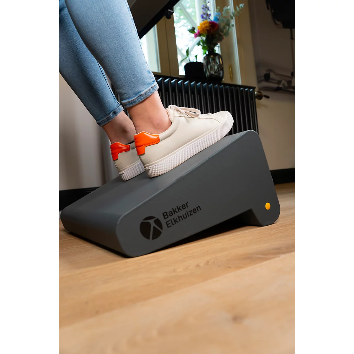 BakkerElkhuizen Fußstütze FootRest No.3, ergonomisch, geräuschlos, kippbar, 2 Höheneinstellungen, dunkelgrau