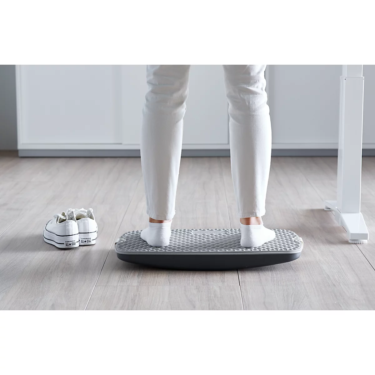 Balance-Board Steppie mit Soft Top Entlastungsmatte