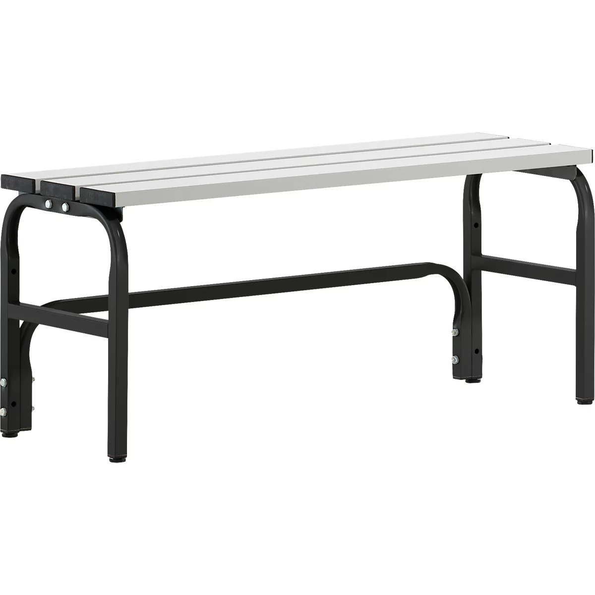 Banc gris avec cadre en métal noir. L'assise est en lattes de bois. Sur fond blanc.