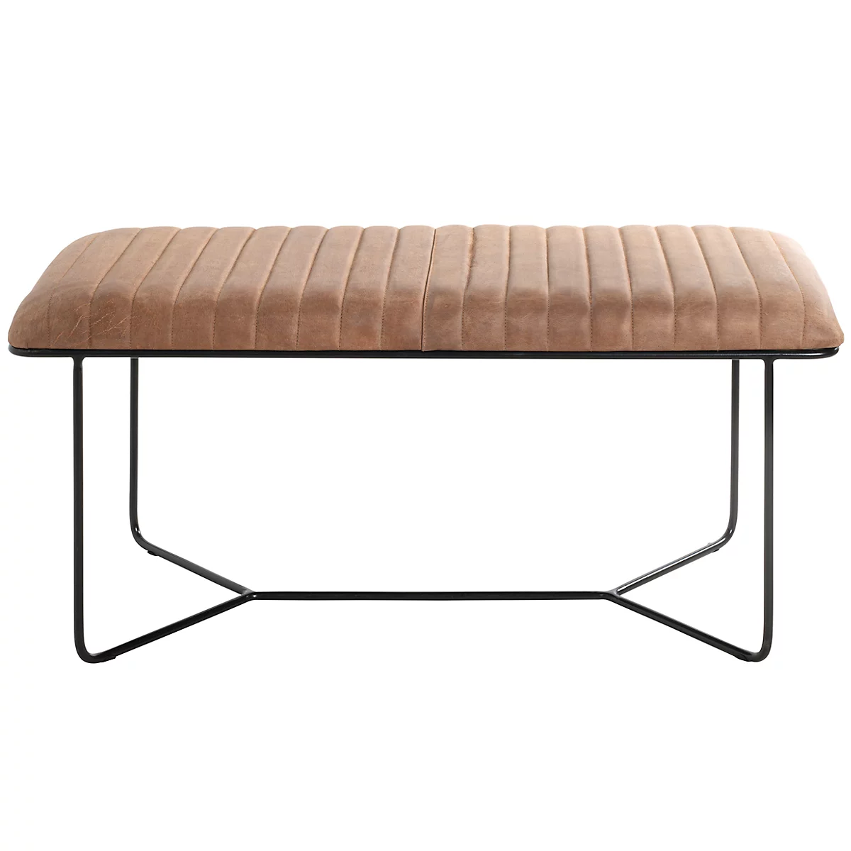 Un long banc avec une assise rembourrée beige. Le cadre en métal noir est en forme de croix.