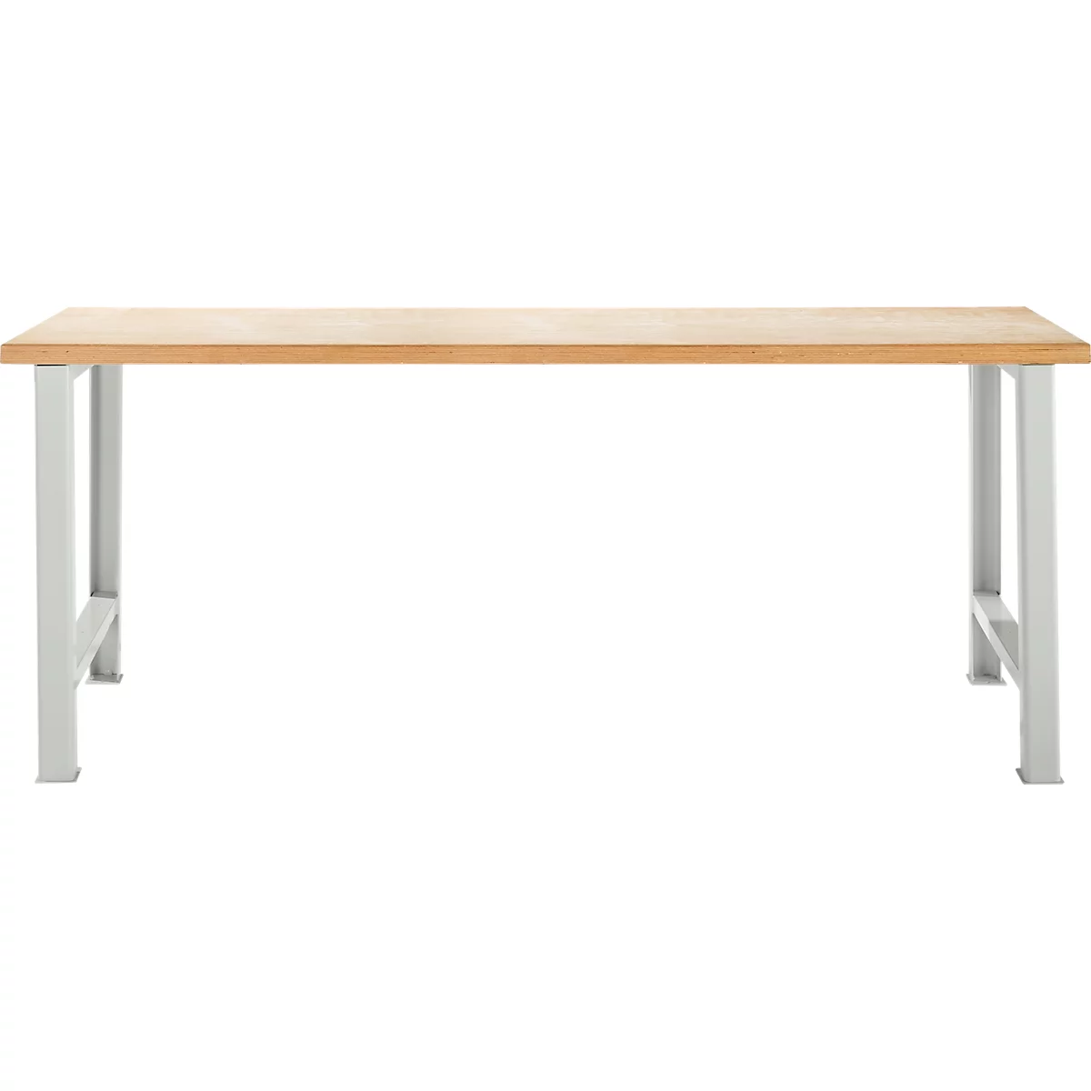 Tablero de mesa marrón claro sobre patas de metal gris claro. Diseño sencillo, aislado.