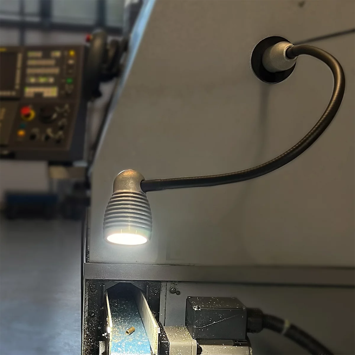 Bauer &amp; Böcker Flexi 90° LED werklamp, 4,5 W, 450 lm, 5500 K, dimbaar, kantelbaar, magneetvoet, IP65, L 600 mm, aluminium, grijs-zwart